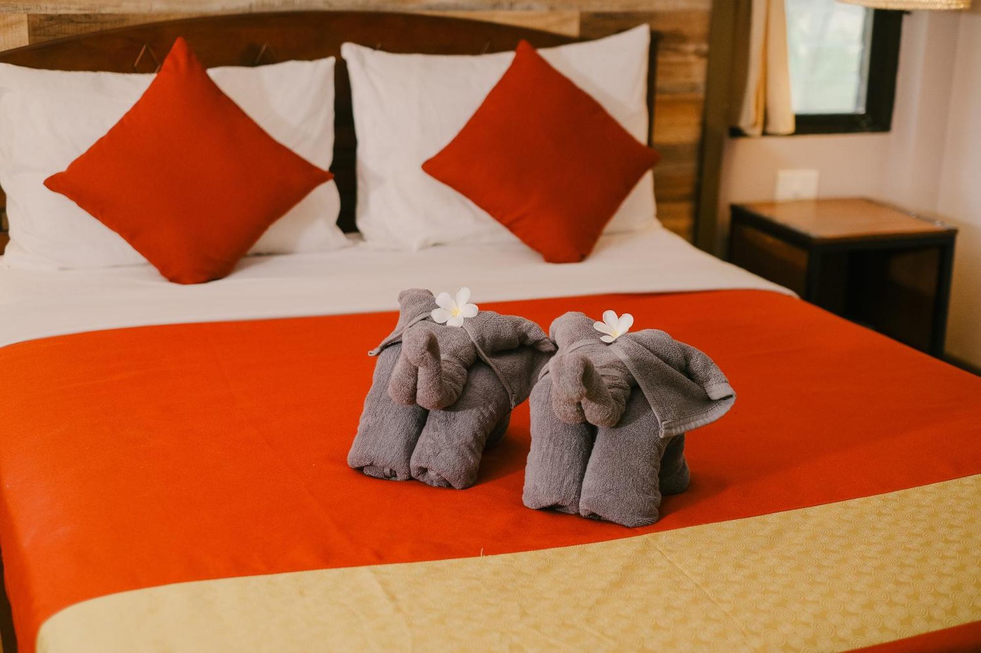 Joy Bungalow Resort And Restaurant Koh Jum Dış mekan fotoğraf