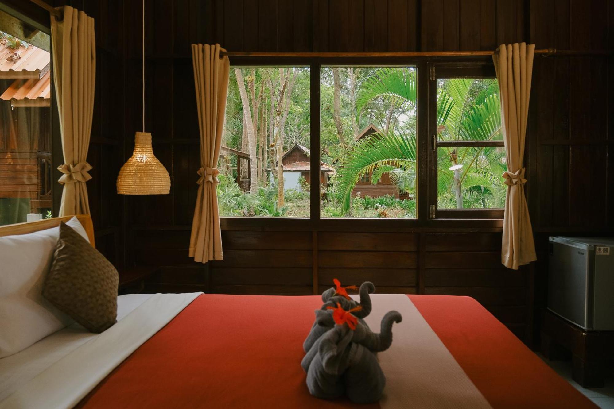 Joy Bungalow Resort And Restaurant Koh Jum Dış mekan fotoğraf